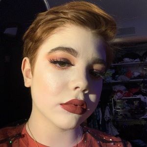 Meet your Posher, Niles